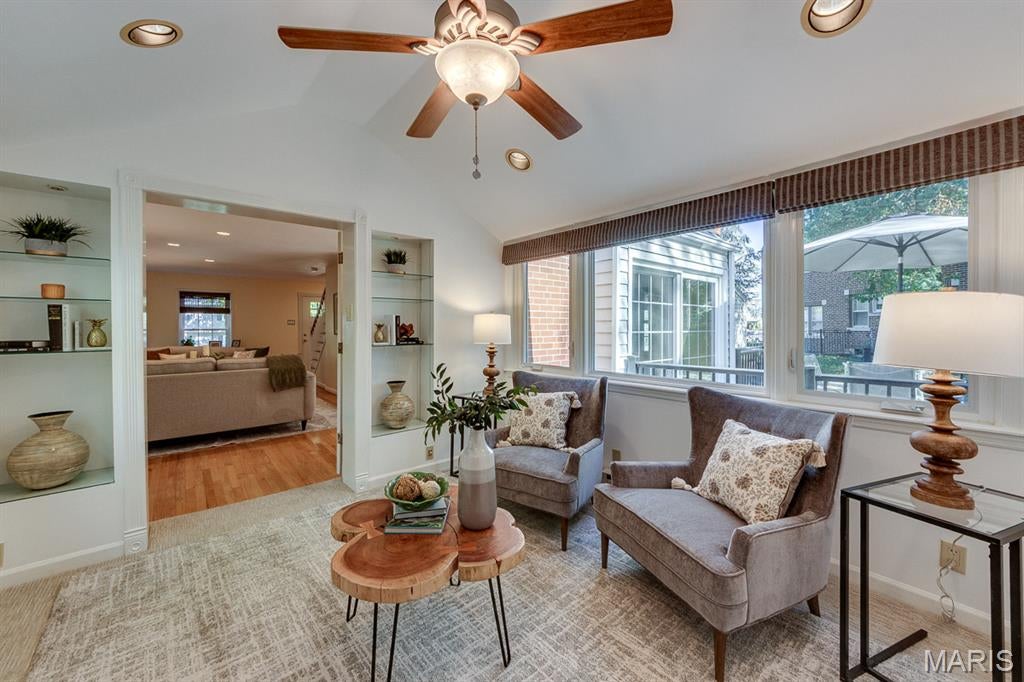 2216 Ferncliff Lane