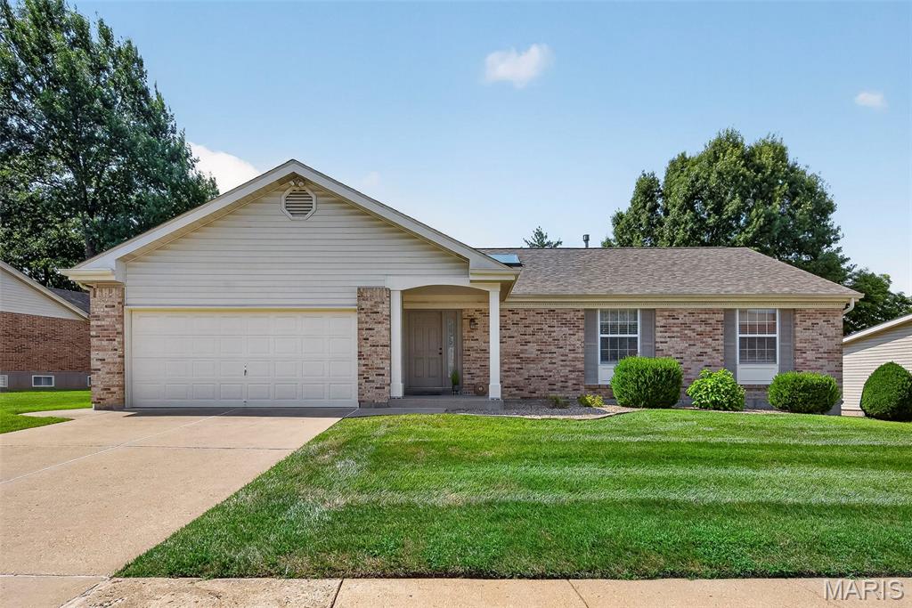 1122 Majestic Drive