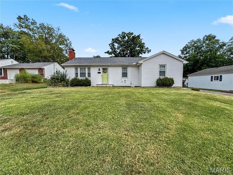 404 N Library Street Waterloo IL 62298