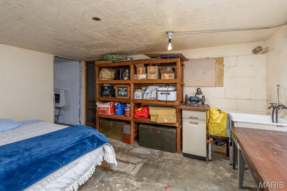 Blue Spgs Sub - Residential