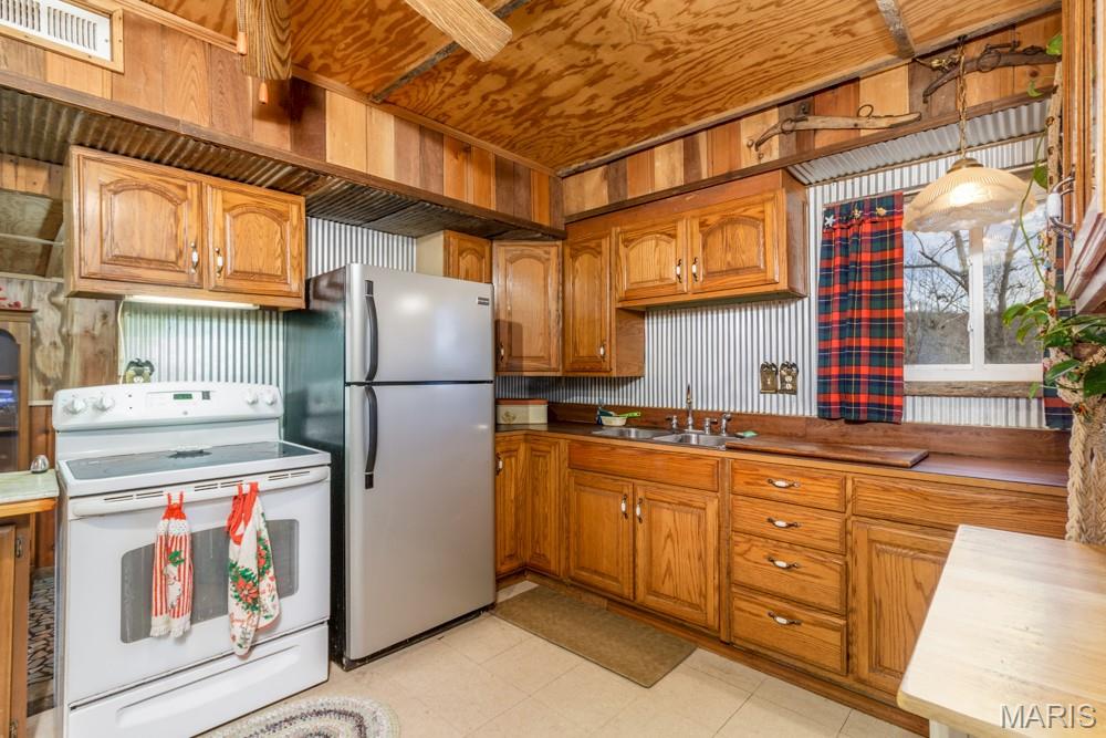 Blue Spgs Sub - Residential