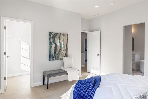 Tiny photo for 308 Nelda Avenue, Kirkwood, MO 63122 (MLS # 25073312)