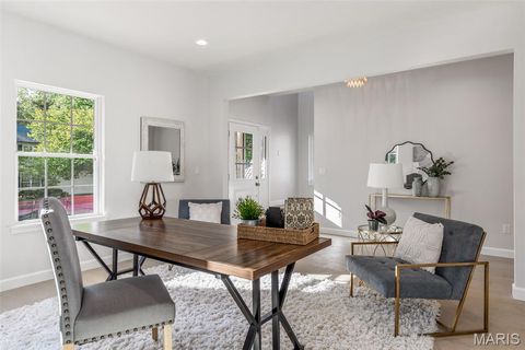 Tiny photo for 308 Nelda Avenue, Kirkwood, MO 63122 (MLS # 25073312)