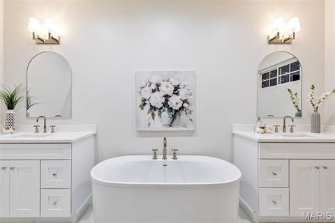 Tiny photo for 308 Nelda Avenue, Kirkwood, MO 63122 (MLS # 25073312)