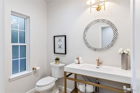 Tiny photo for 308 Nelda Avenue, Kirkwood, MO 63122 (MLS # 25073312)