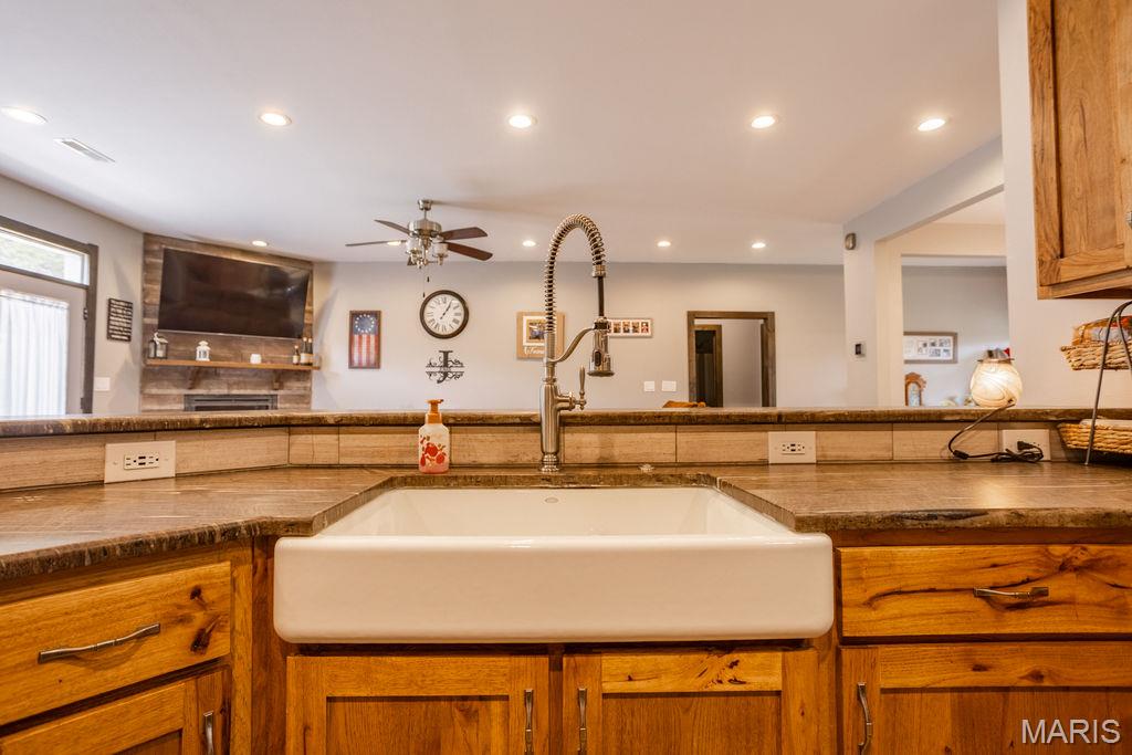 no subdivision - Residential