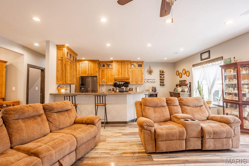 no subdivision - Residential