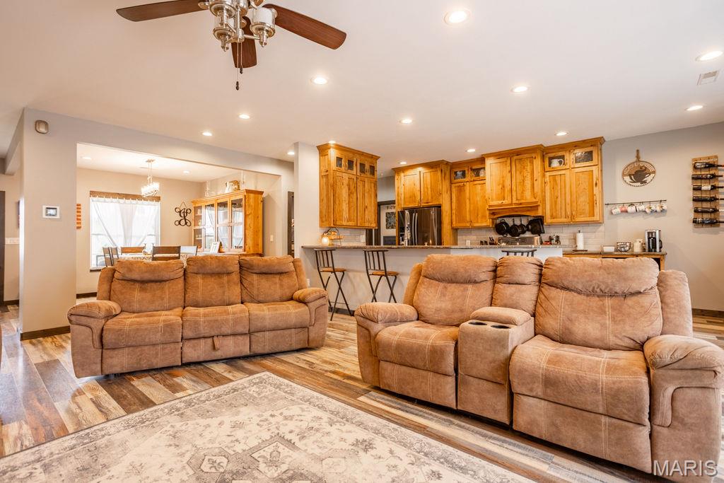 no subdivision - Residential