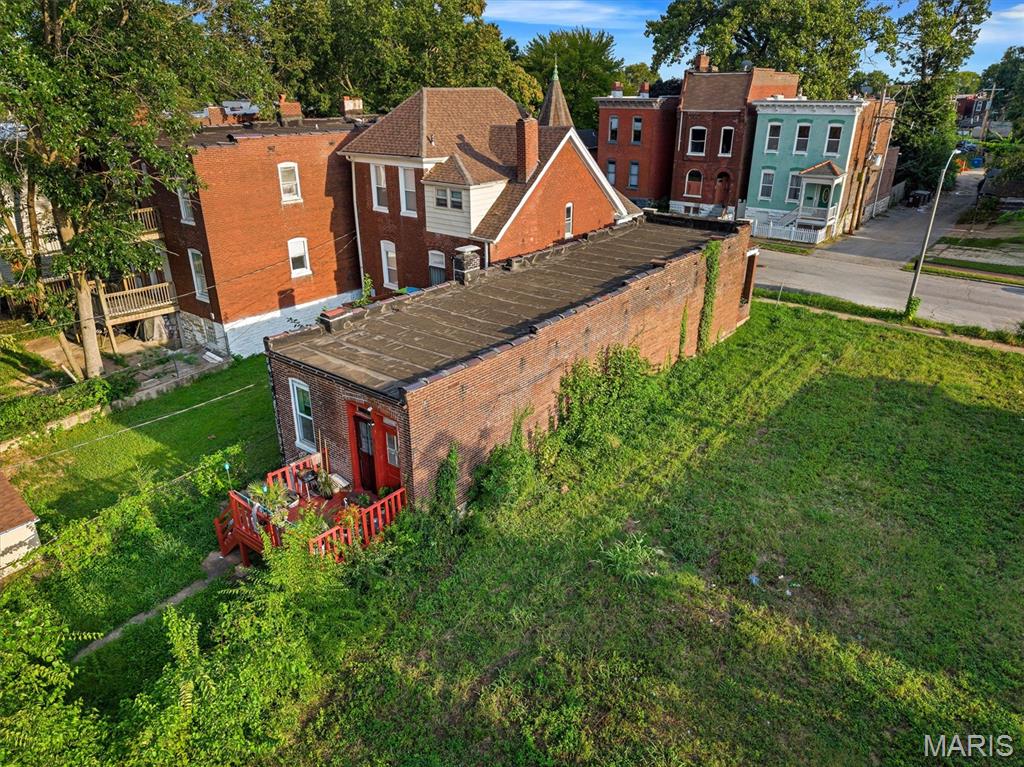 2711 Keokuk Street