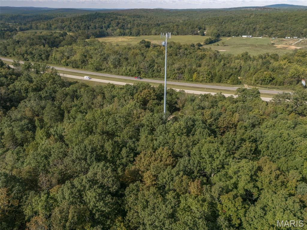 Cherokee Pass - Land