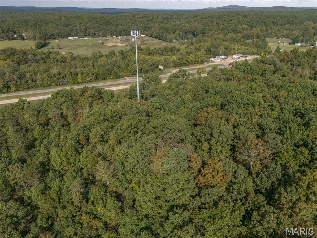 Cherokee Pass - Land