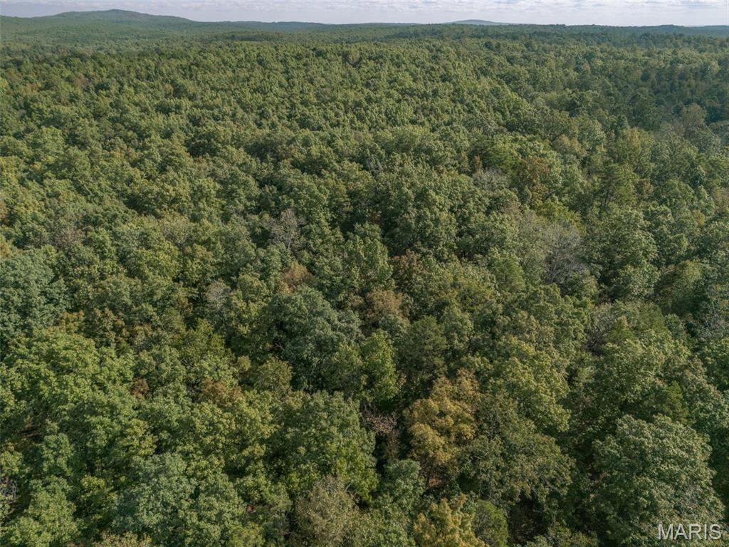 Cherokee Pass - Land