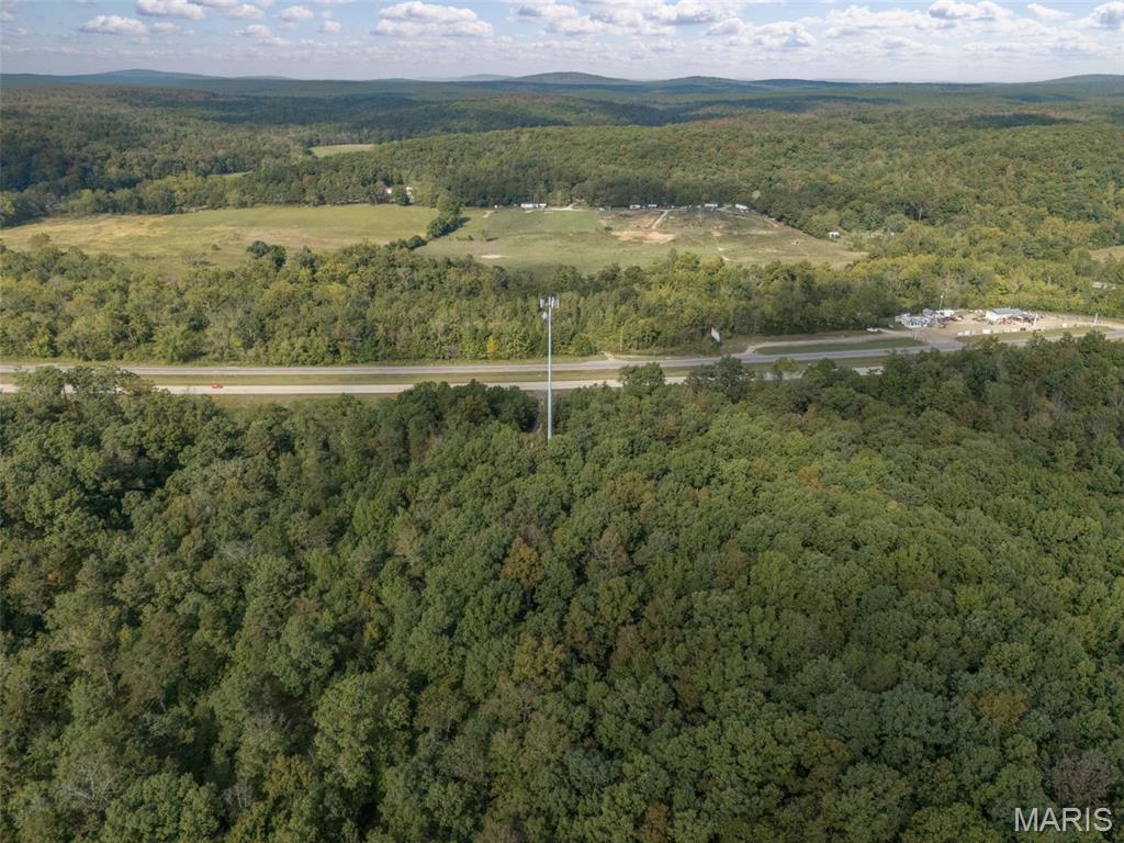 Cherokee Pass - Land