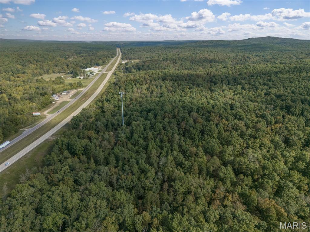 Cherokee Pass - Land