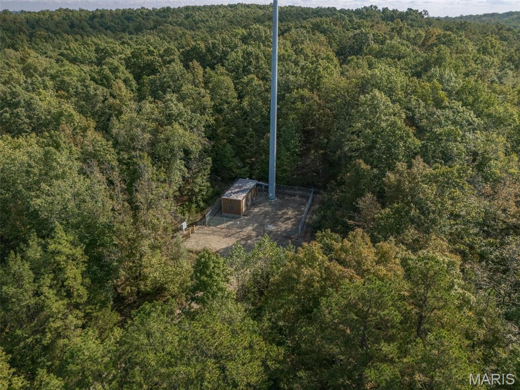 Cherokee Pass - Land