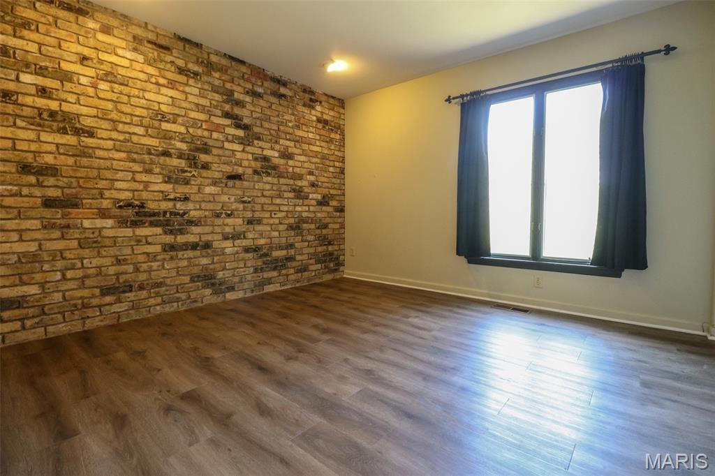 Kings Pond Road - Residential