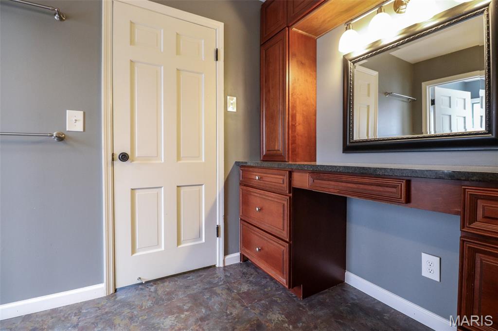 Kings Pond Road - Residential