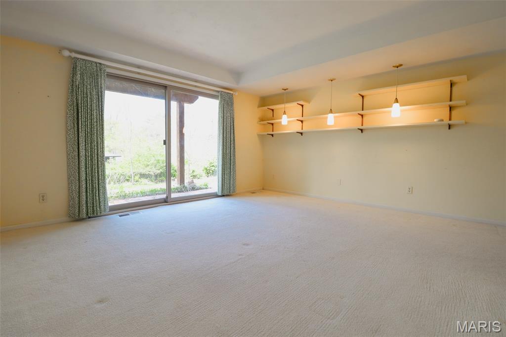 Kings Pond Road - Residential