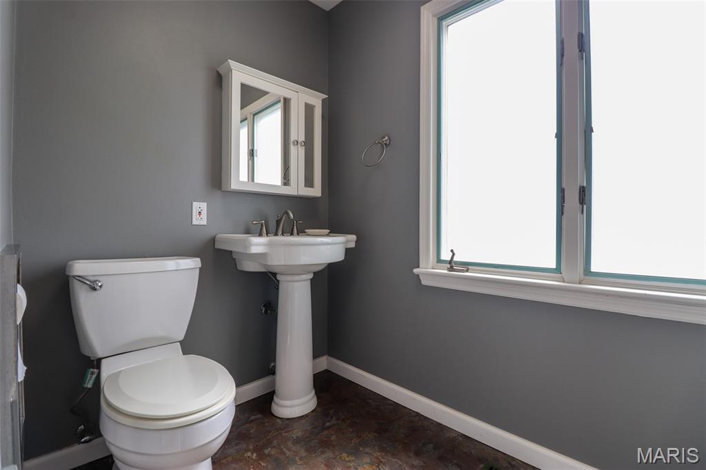 Kings Pond Road - Residential