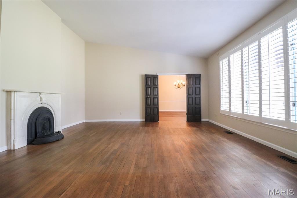 Kings Pond Road - Residential