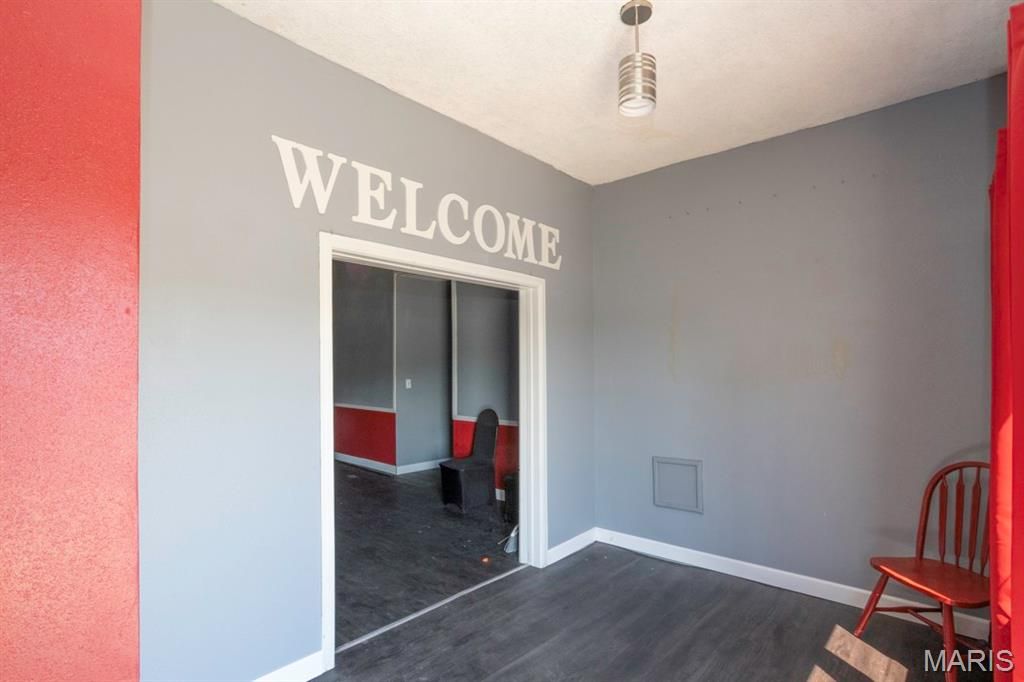 Photo of 100 Ashley May Ln, Waynesville, MO 65583 (MLS # 26026345)
