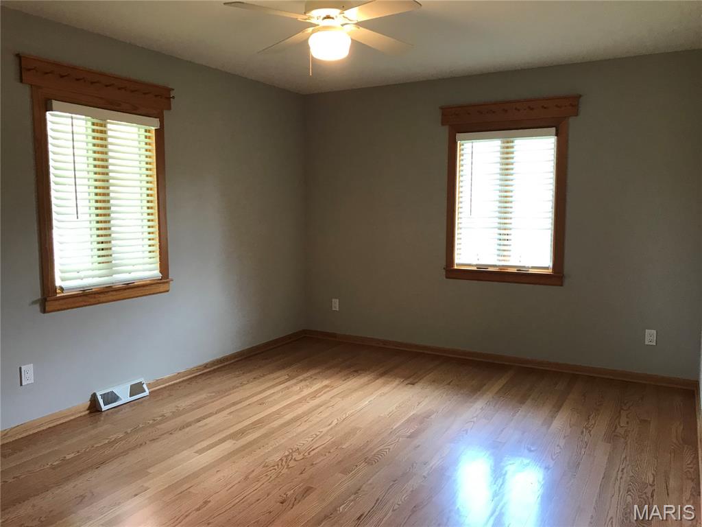 Oak Lake Estates - Residential Lease