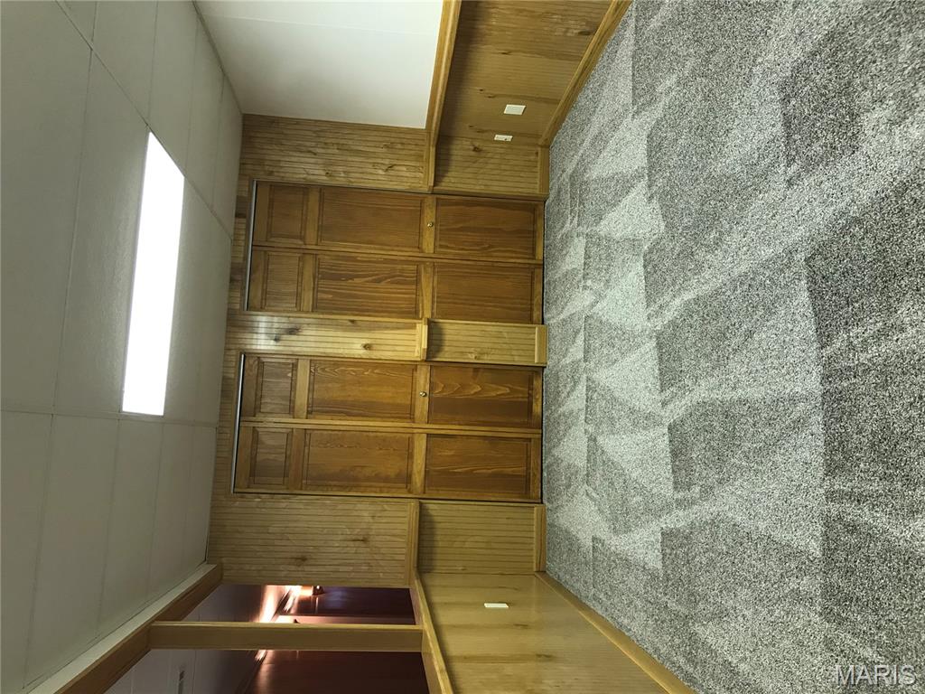 Oak Lake Estates - Residential Lease