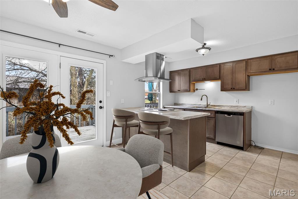 Westwood Condo - Residential