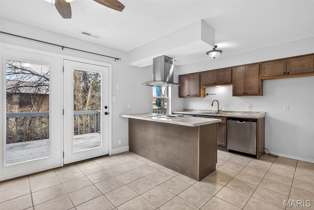 Westwood Condo - Residential