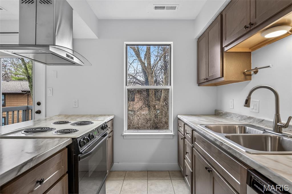 Westwood Condo - Residential