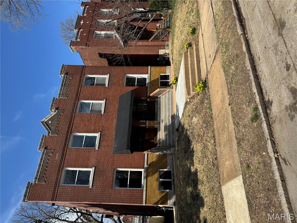 St Louis Commons Add - Residential