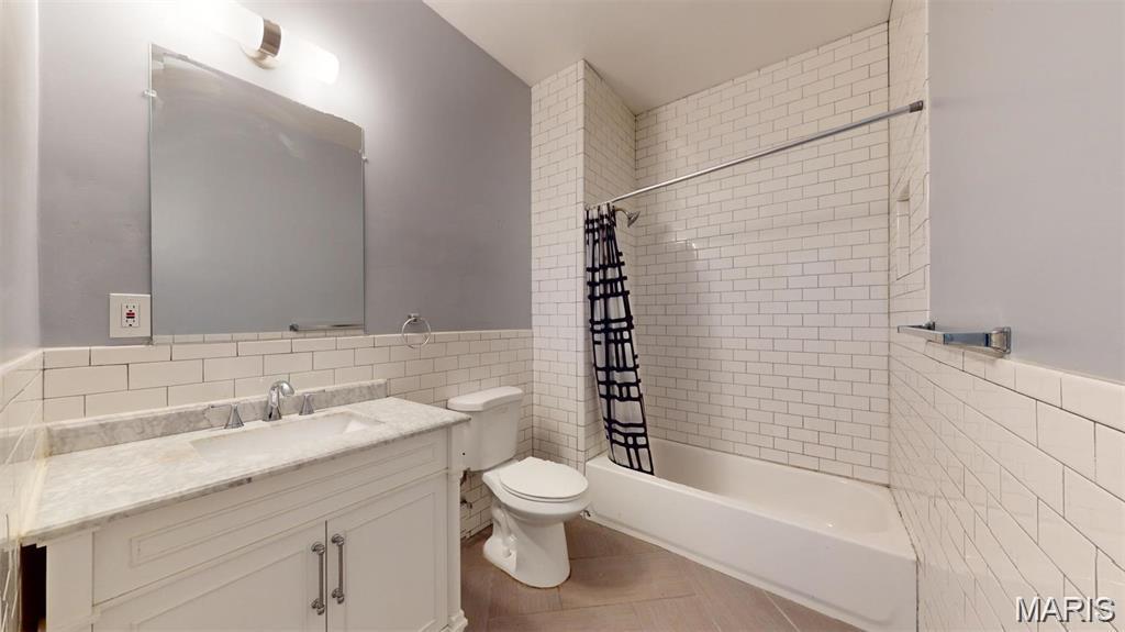 St Louis Commons Add - Residential