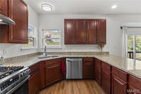 Tiny photo for 1389 Red Oak Plantation Drive, Ballwin, MO 63021 (MLS # 26000554)