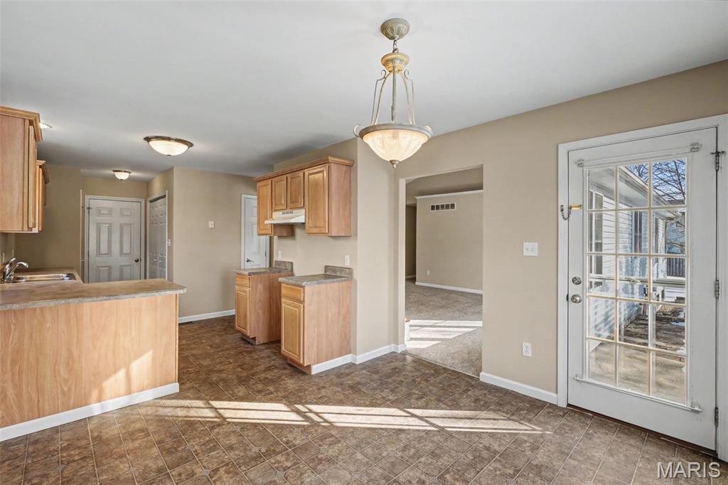 Adams Court - Residential