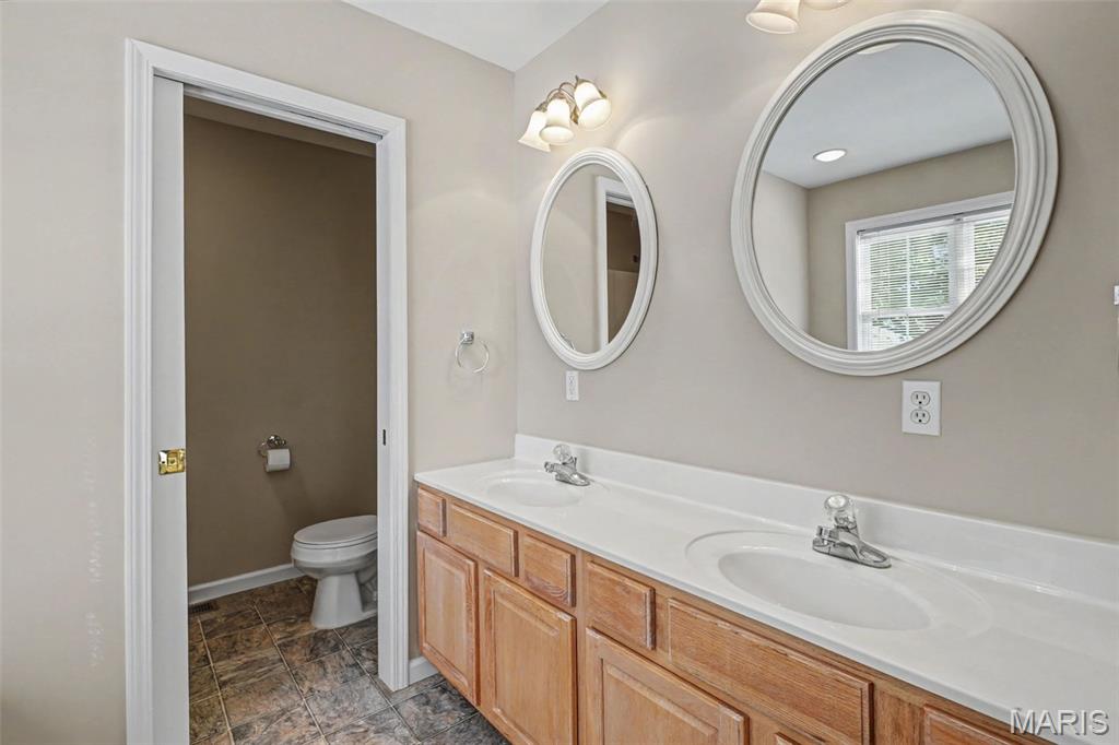 Adams Court - Residential