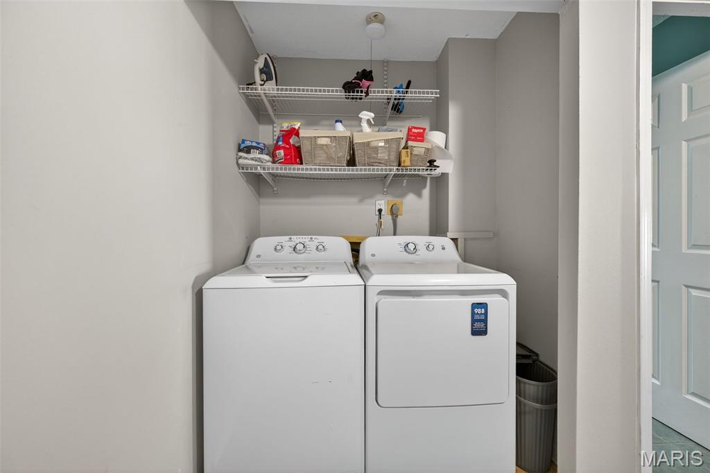 Hickory Sound Condo I Ph I - Residential