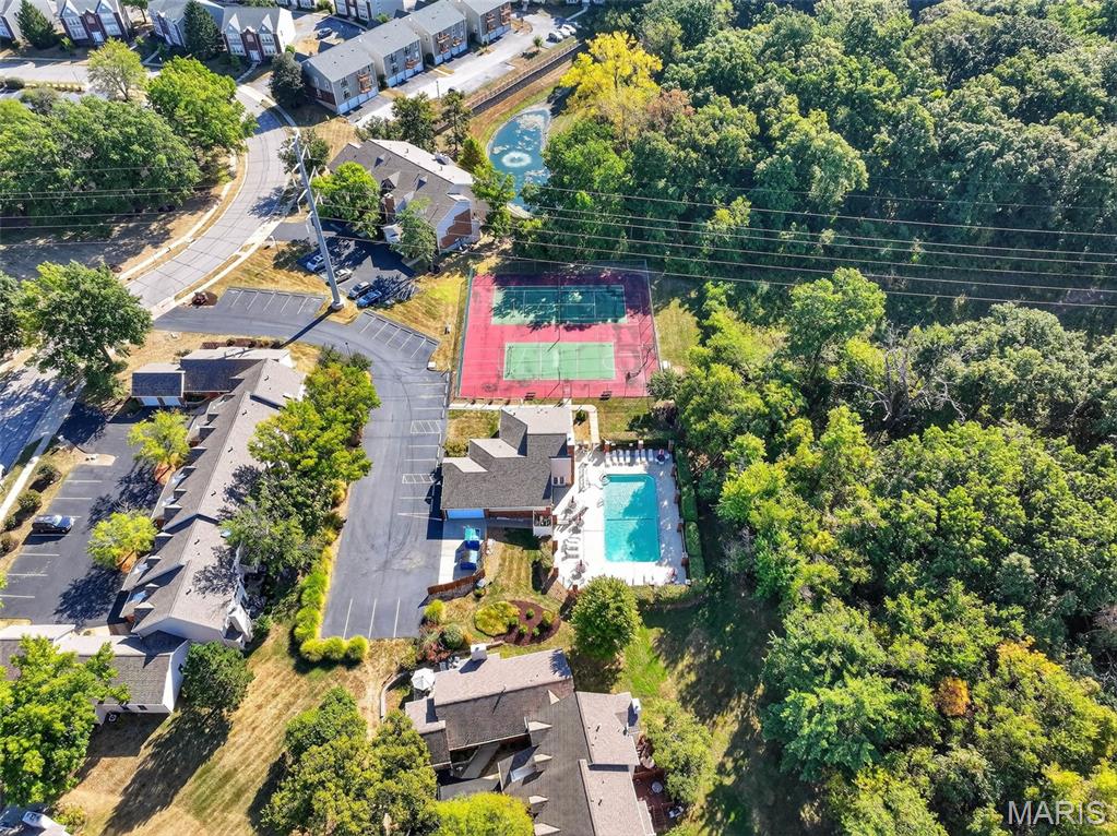 Hickory Sound Condo I Ph I - Residential