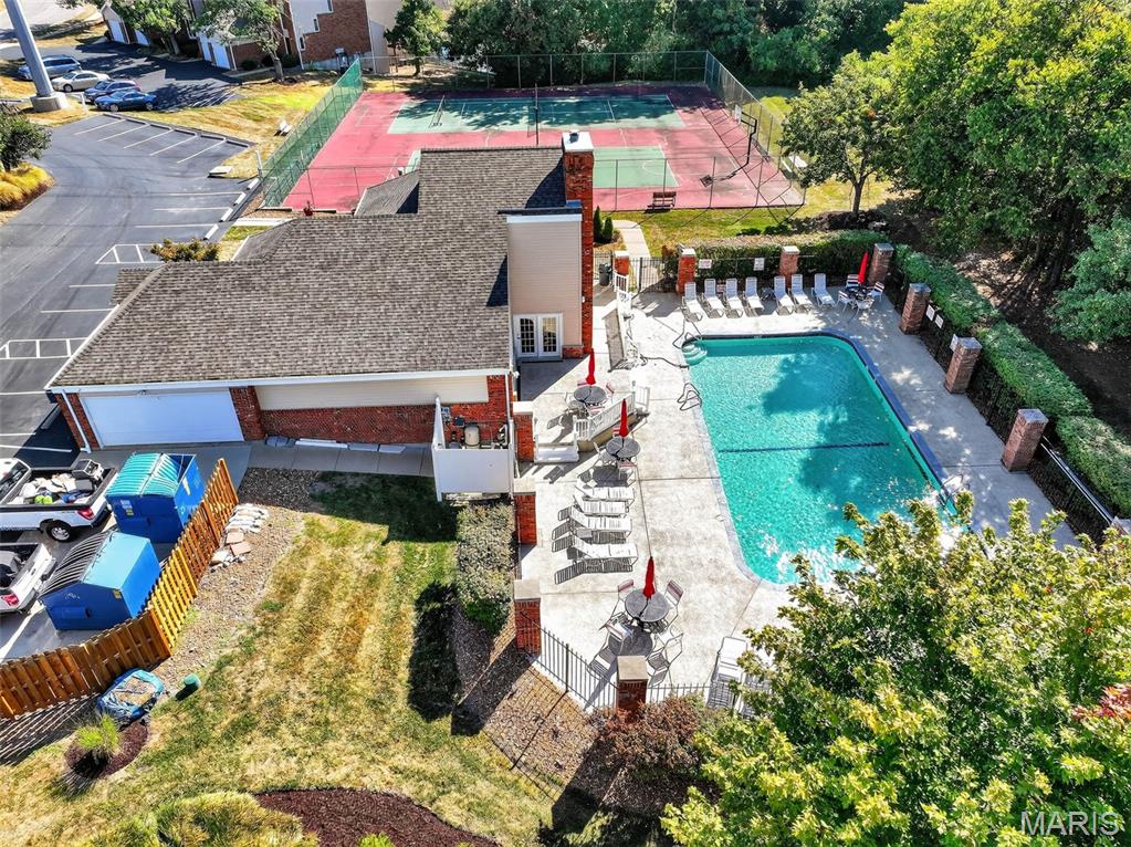 Hickory Sound Condo I Ph I - Residential