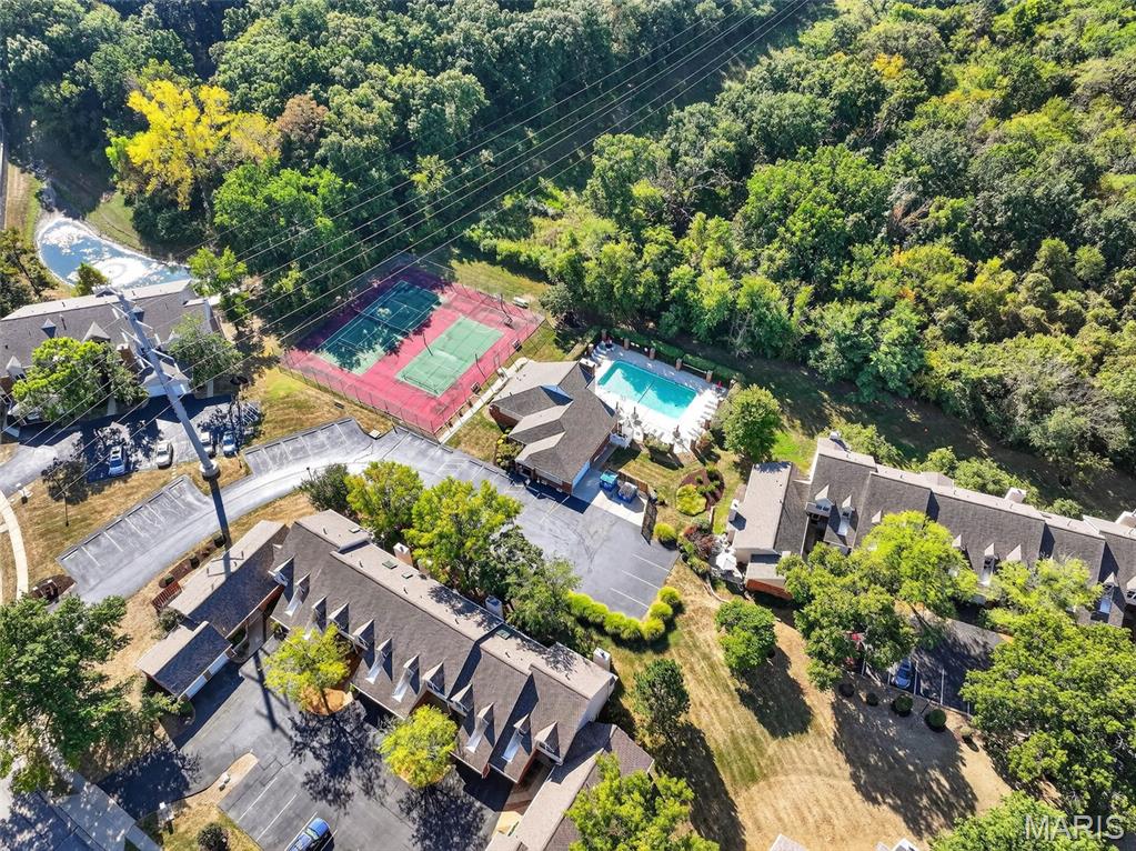 Hickory Sound Condo I Ph I - Residential