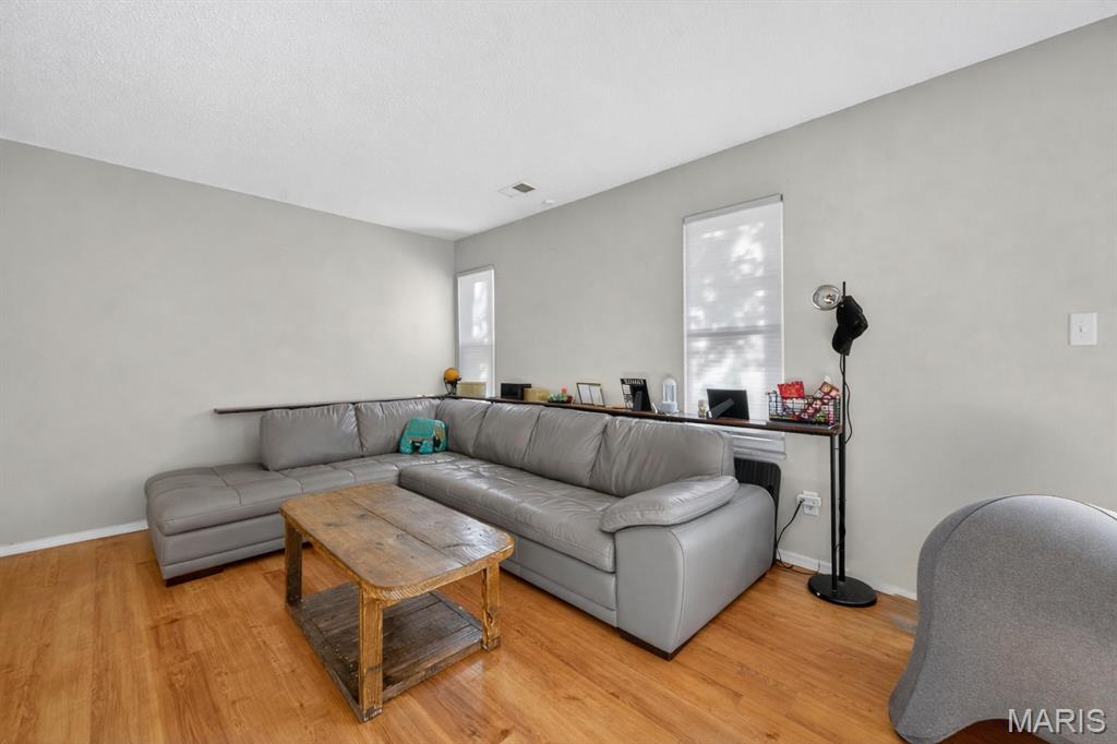 Hickory Sound Condo I Ph I - Residential