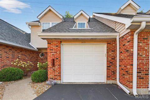 Tiny photo for 1019 Pocono Trail, Ballwin, MO 63021 (MLS # 26009088)