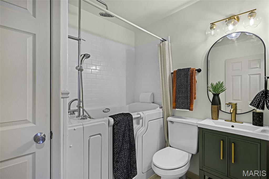 Shackleford Court - Residential