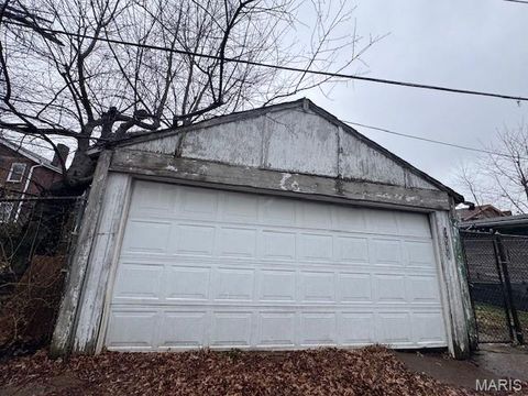 Tiny photo for 4308 N Euclid Avenue, St Louis, MO 63115 (MLS # 26014515)