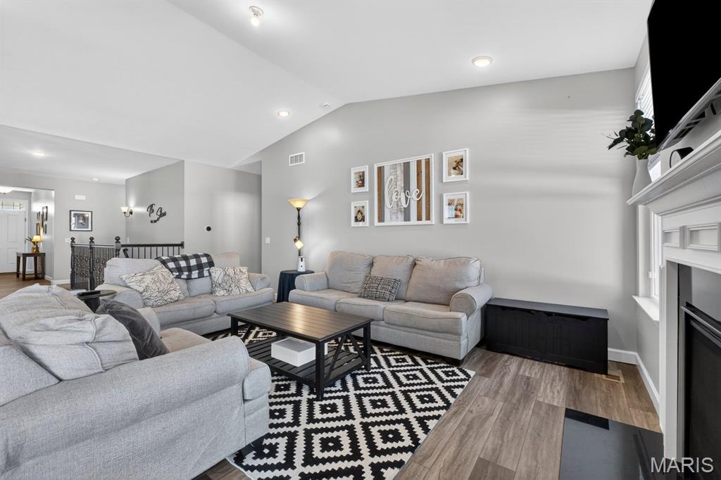 Ashford Knoll #1 - Residential