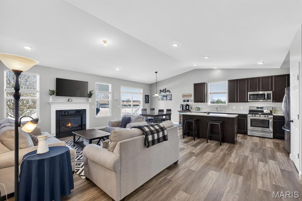 Ashford Knoll #1 - Residential