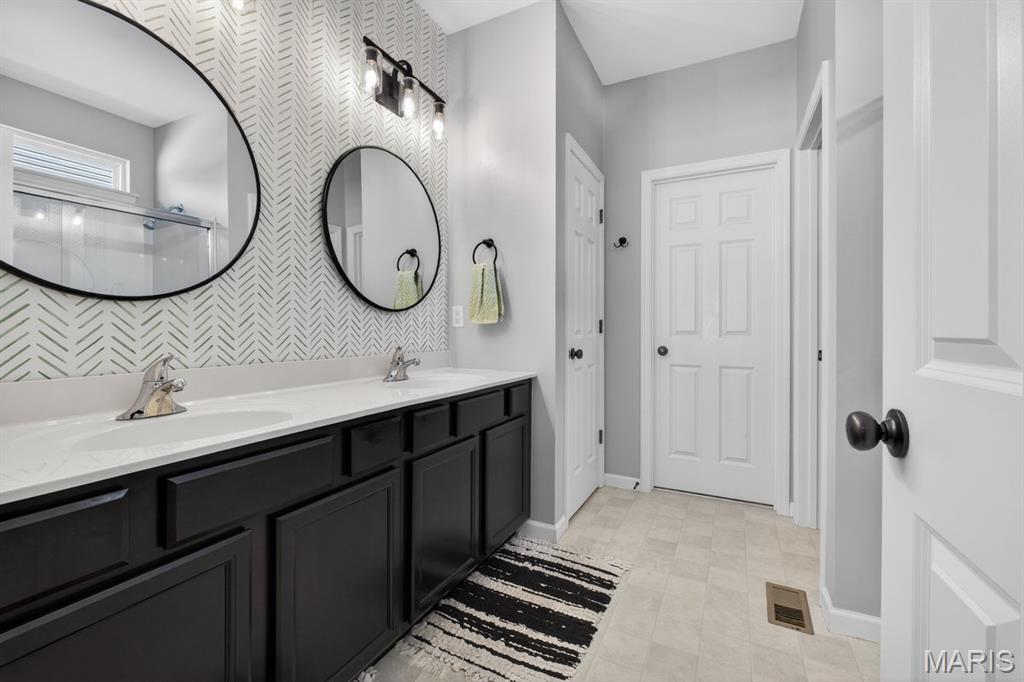 Ashford Knoll #1 - Residential