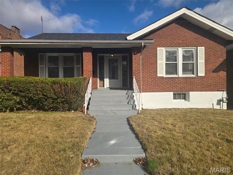 1025 Hornsby Avenue St Louis MO 63147