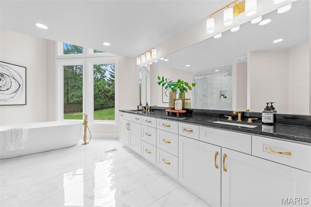 Barrington Place 1 Lts 87 & 88 Bdy - Residential