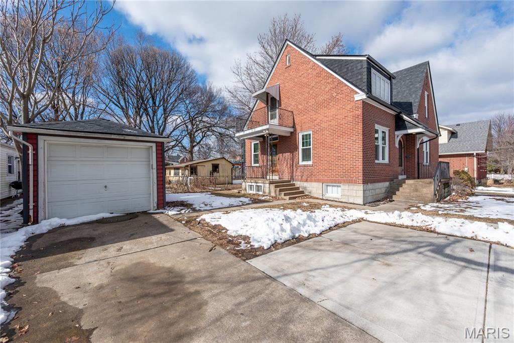 City/St Charles - Residential