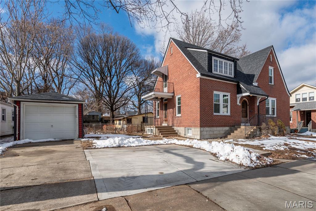 City/St Charles - Residential